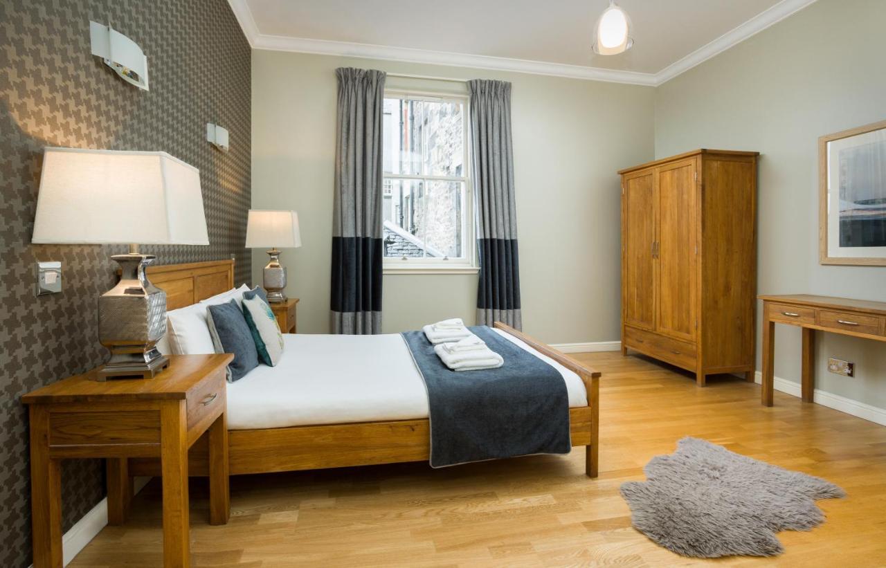 Old Town Suites - Royal Mile Edimburgo Exterior foto